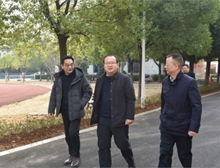 市教体局党委书记、局长杨贤招调研市特殊教育学校